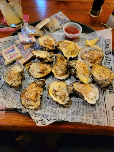 16 East Bar and Grill photo 4